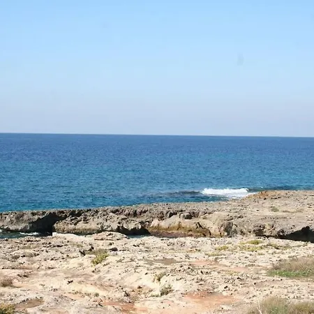 Complesso Gardencasa بيت للعطل